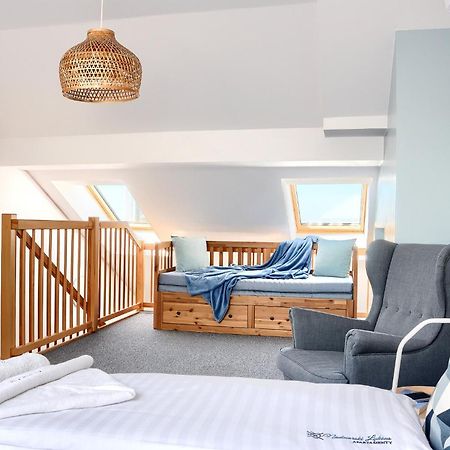 Apartament Z Widokiem Na Morze- Ustronie Apartments Nadmorski Luksus Apartamenty 尤斯托尼莫斯基 外观 照片